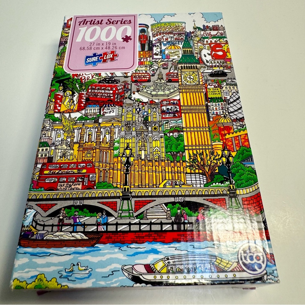 NWT. Touchdown in London Town 1000 Piece Puzzle.